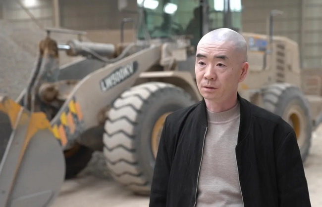 無論徐工的產(chǎn)品還是服務(wù)，李軍都贊不絕口