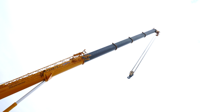徐工QY25K5D-I汽車(chē)起重機(jī)采用單板式臂頭