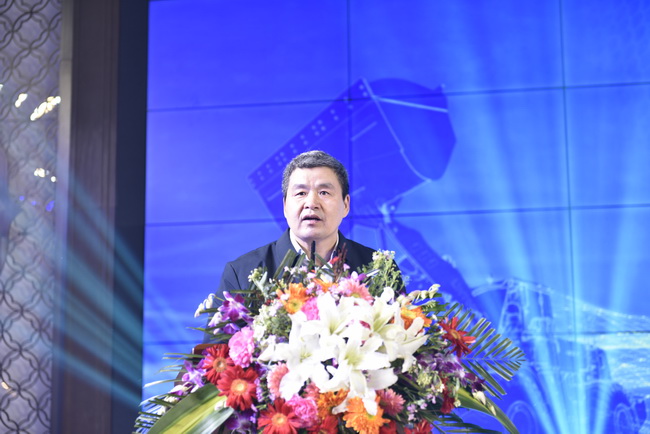 徐工機(jī)械副總裁 徐工鏟運(yùn)機(jī)械事業(yè)部總經(jīng)理 黨委書(shū)記王慶祝致詞