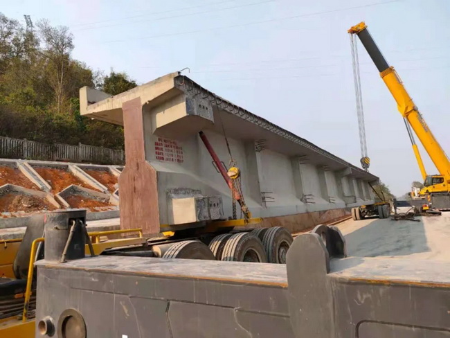 徐工起重機助陣大瑞鐵路橋梁建設(shè)